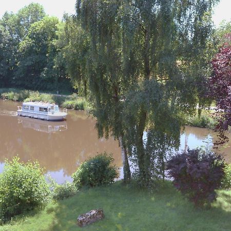 Le Moulin Du Mottay Bed & Breakfast Evran Exterior photo